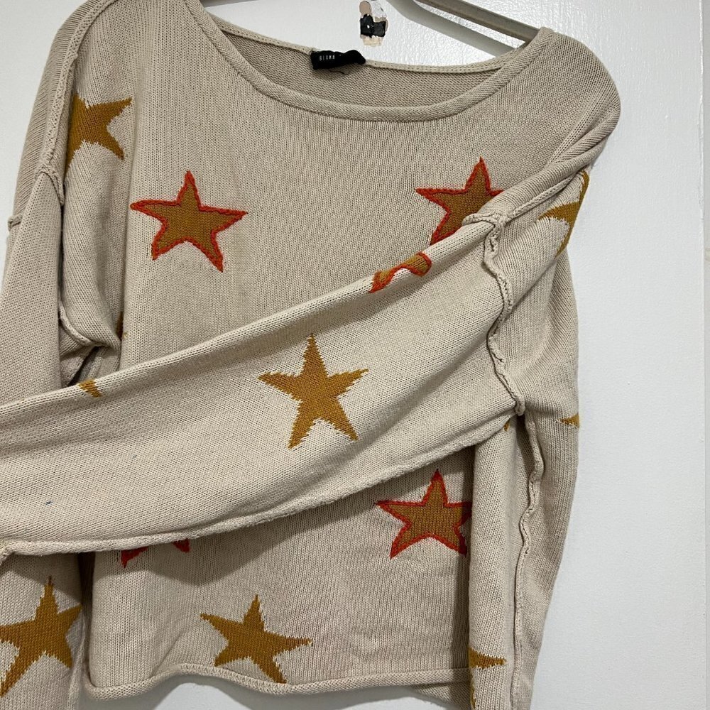 Vici 'Blank Paige' Sz M Star Sweater - Cropped  ⭐🌈 - Picture 7 of 9